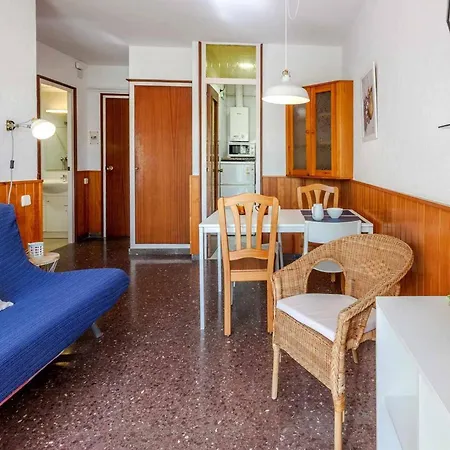 Polcent 1 Pequeno Cercano A La Playa Girona